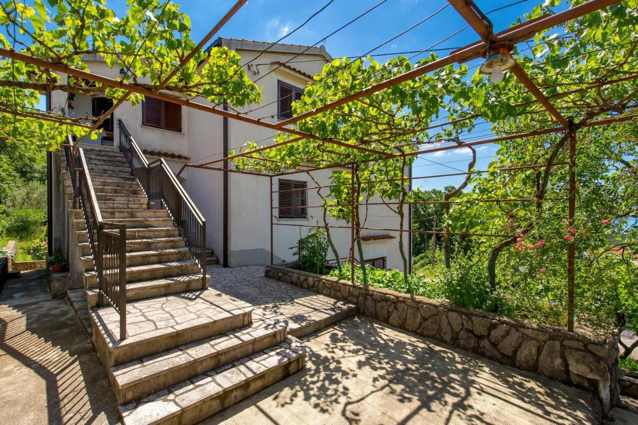 Apartment Magda With A Parking Space And Sea View Rijeka Exterior photo
